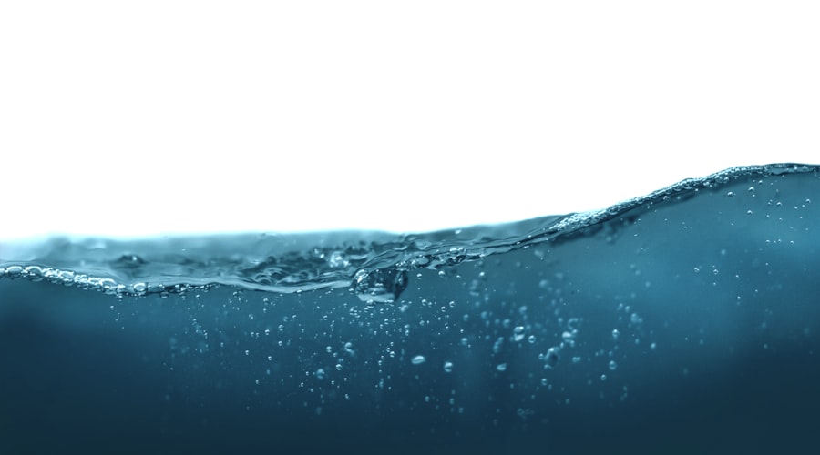 Bảng màu Japandi Trắng kem, be nhạt, nâu gỗ sồi, xám mờ, xanh lá sage, đen nhạt